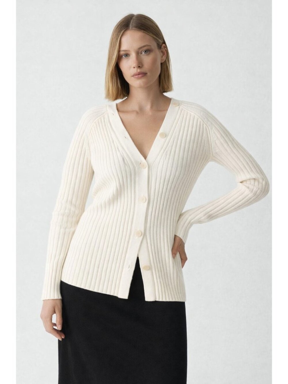 NWT Theory Button-Back Cardigan in White Morton Ribbed Merino Wool Sweater M